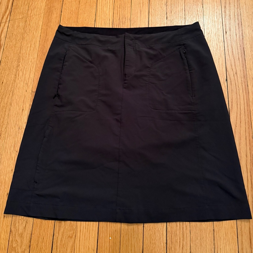 REI Black Women's Skirt